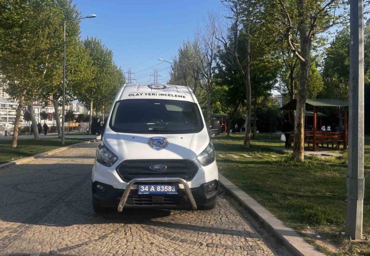ESENYURT’TA PARKTA OTURURKEN SİLAHLI SALDIRIYA UĞRAYAN 2 KADIN YARALANDI