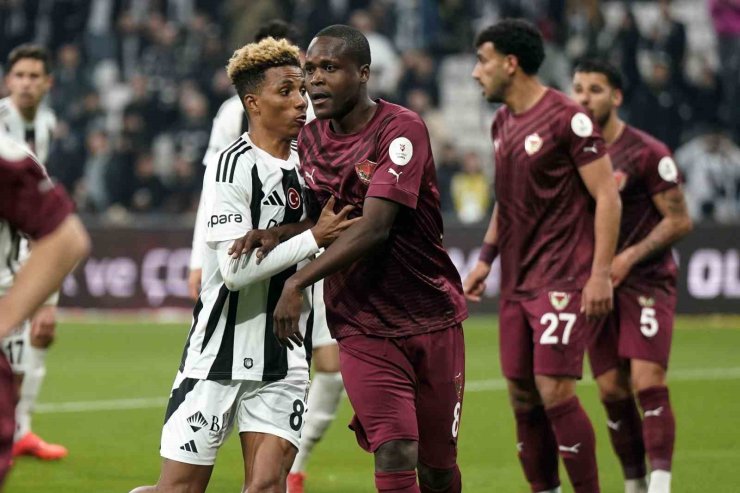 TRENDYOL SÜPER LİG: BEŞİKTAŞ: 1 - ATAKAŞ HATAYSPOR: 1 (İLK YARI)