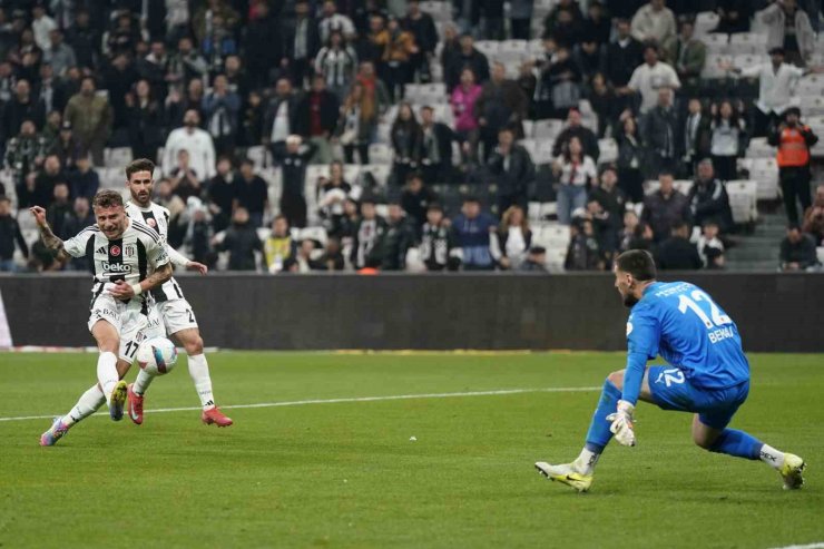 TRENDYOL SÜPER LİG: BEŞİKTAŞ: 1 - ATAKAŞ HATAYSPOR: 1 (İLK YARI)