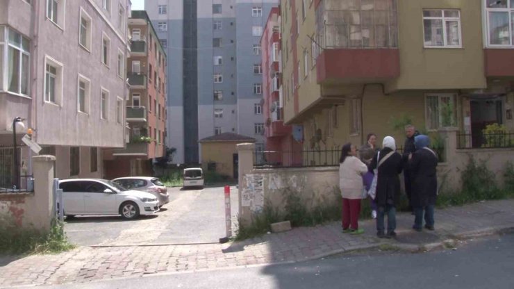 MALTEPE’DE DEPREME DAYANIKSIZ OLAN 4 BLOKLUK SİTE İÇİN TAHLİYE KARARI