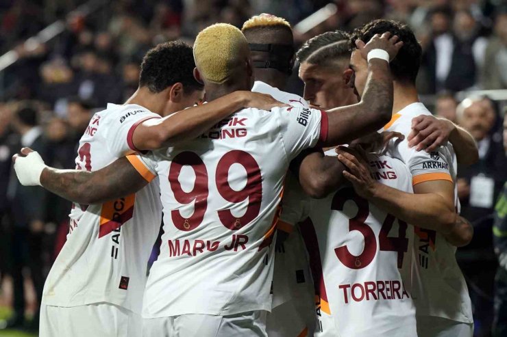 TRENDYOL SÜPER LİG: EYÜPSPOR: 1 - GALATASARAY: 5 (MAÇ SONUCU)