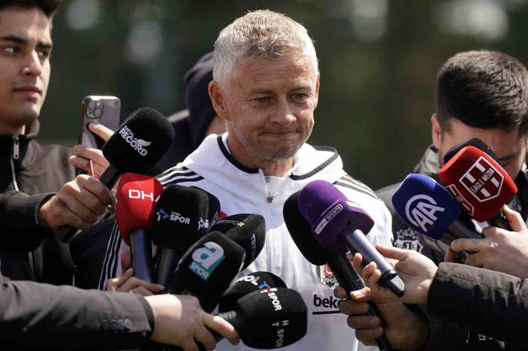 OLE GUNNAR SOLSKJAER: "JOSE MOURİNHO’YA ÇOK BÜYÜK SAYGIM VAR"