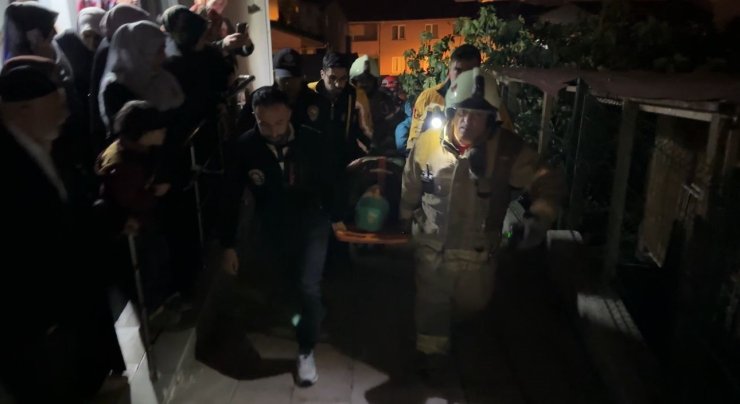 GİDER BORUSUNU TAMİR EDERKEN GÖÇÜK ALTINDA KALDI