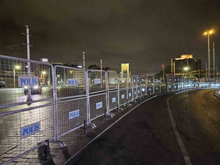 İSTANBUL’DA 1 MAYIS NEDENİYLE BAZI YOLLAR TRAFİĞE KAPATILDI