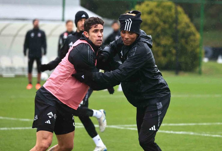BEŞİKTAŞ, KONDİSYON VE TAKTİK ÇALIŞTI