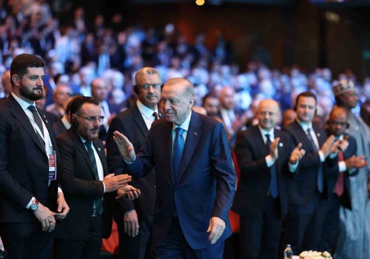 CUMHURBAŞKANI ERDOĞAN: "BU YIL SONUNDA AKKUYU’DAN İLK ELEKTRİĞİ VERECEĞİZ"
