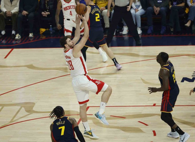 ALPEREN ŞENGÜN, GOLDEN STATE KARŞISINDA DOUBLE-DOUBLE YAPTI