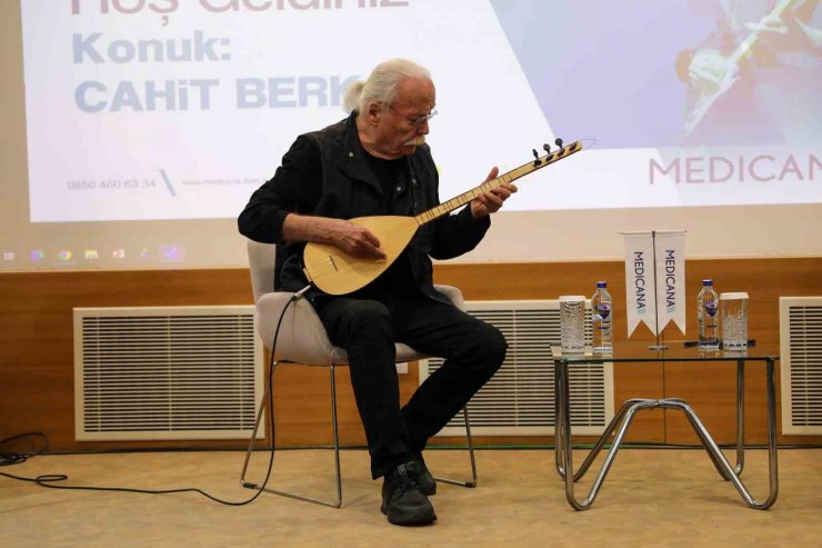 CAHİT BERKAY’DAN NOSTALJİ , MÜZİK VE İLHAM DOLU BİR BULUŞMA