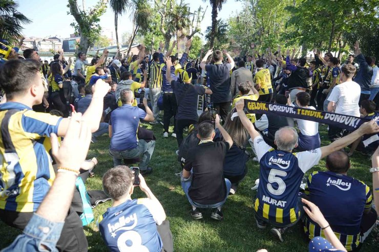 FENERBAHÇE TARAFTARINDAN DERBİYE YOĞUN İLGİ