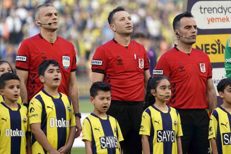 TRENDYOL SÜPER LİG: FENERBAHÇE: 0 - BEŞİKTAŞ: 0 (MAÇ DEVAM EDİYOR)