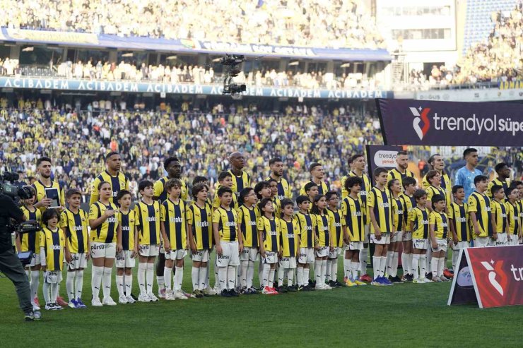 TRENDYOL SÜPER LİG: FENERBAHÇE: 0 - BEŞİKTAŞ: 0 (MAÇ DEVAM EDİYOR)