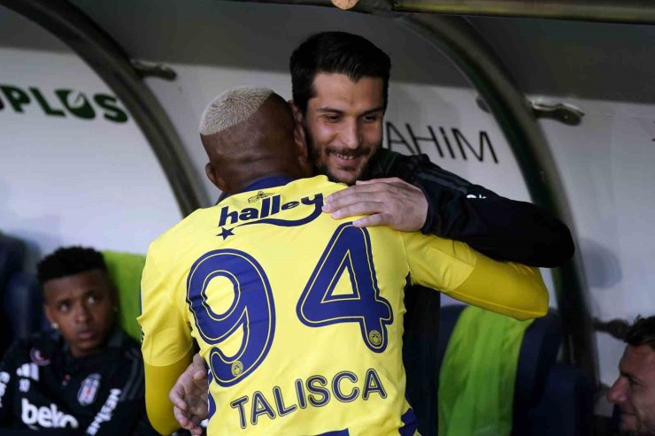 TRENDYOL SÜPER LİG: FENERBAHÇE: 0 - BEŞİKTAŞ: 0 (MAÇ DEVAM EDİYOR)
