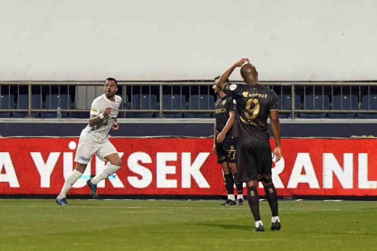 TRENDYOL SÜPER LİG: KASIMPAŞA: 1 - TRABZONSPOR: 0 (İLK YARI)