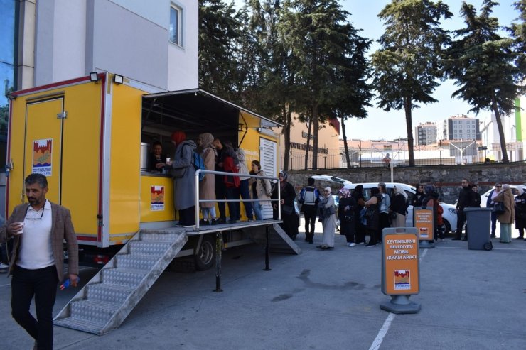 ZEYTİNBURNU’NDA 19. GELENEKSEL KİTAP OKUMA YARIŞMASI SINAVI YAPILDI