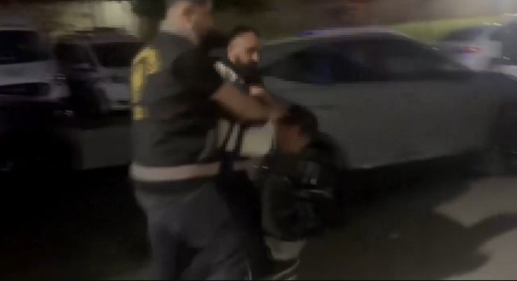 ATAŞEHİR’DE 444 GÜVENLİK KAMERASI İNCELENEREK KAPKAÇI YAKALANDI