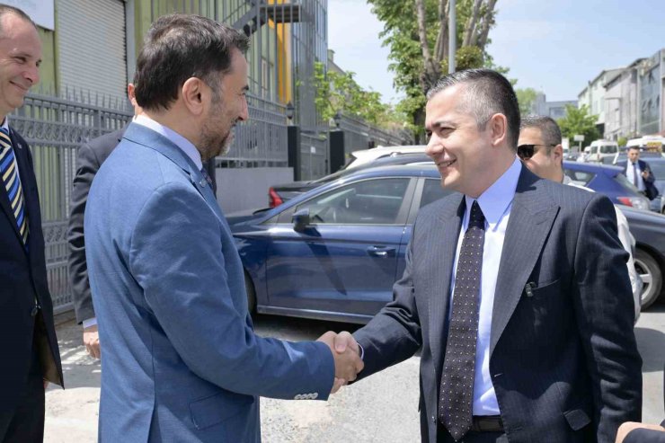 ESENYURT BELEDİYE BAŞKAN VEKİLİ AKSOY ESENYURTLU SANAYİCİLERE ZİYARET