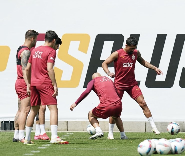 GALATASARAY, TRABZONSPOR MAÇI HAZIRLIKLARINA DEVAM ETTİ