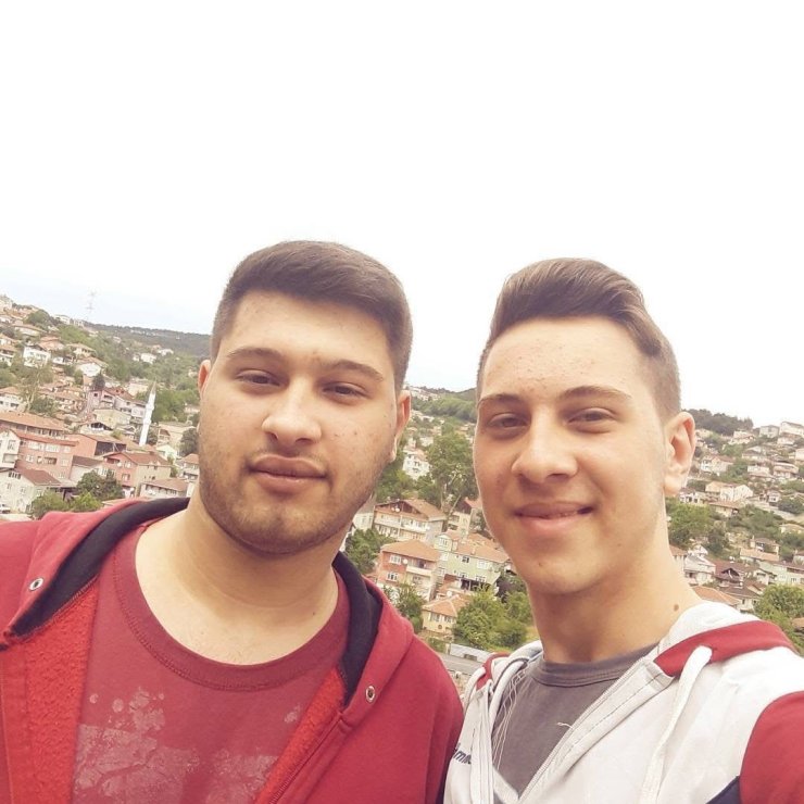 KAĞITHANE’DE TAMİRHANEDEKİ PATLAMADA ÖLEN GENCİN CENAZESİ ADLİ TIP KURUMU’NA KALDIRILDI