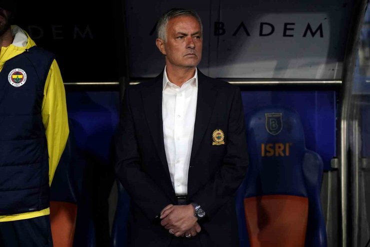 JOSE MOURİNHO’DAN BAŞAKŞEHİR MAÇINDA 6 DEĞİŞİKLİK