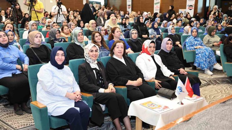SULTANGAZİ BELEDİYESİ ANNELER GÜNÜ’NDE FİLİSTİNLİ KADINLARI UNUTMADI