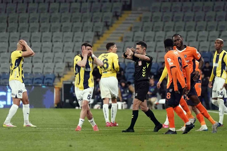 TRENDYOL SÜPER LİG: RAMS BAŞAKŞEHİR: 1 - FENERBAHÇE: 4 (MAÇ SONUCU)