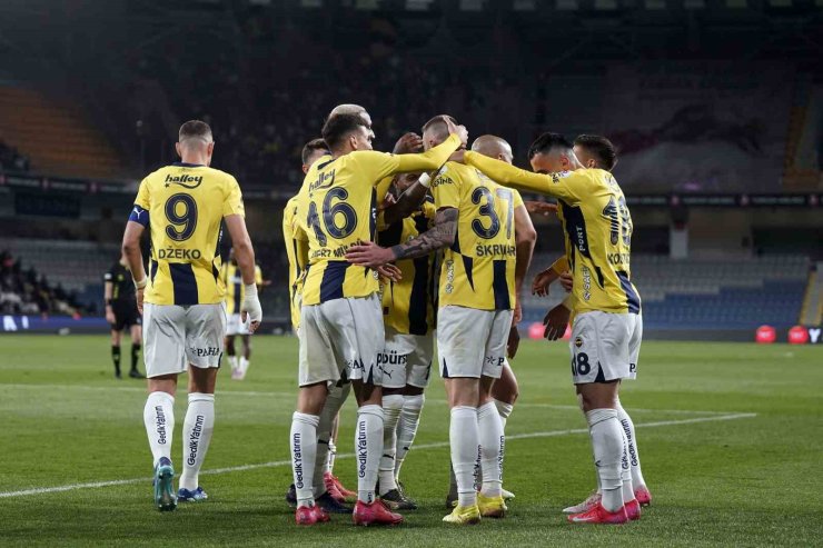 TRENDYOL SÜPER LİG: RAMS BAŞAKŞEHİR: 1 - FENERBAHÇE: 4 (MAÇ SONUCU)