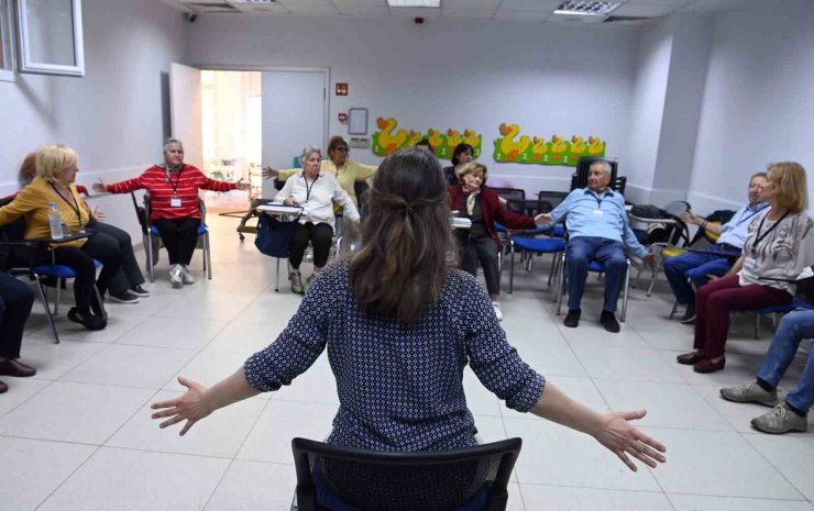 BEŞİKTAŞ’TA "80+ GERONTOLOJİK DEĞERLENDİRME" PROJESİ HAYATA GEÇECEK