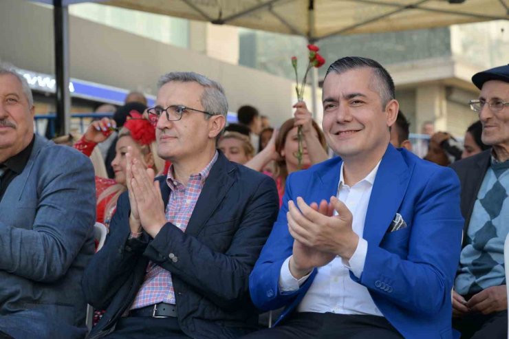 ESENYURT’TA HIDIRELLEZ COŞKUYLA KUTLANDI