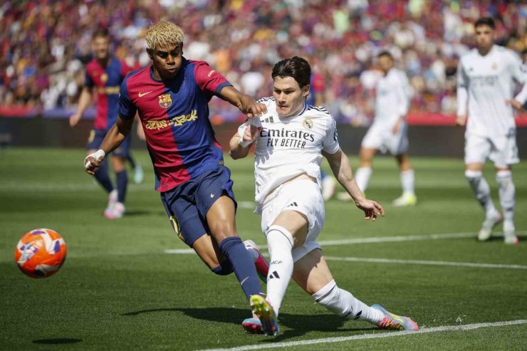 BARCELONA, EL CLASİCO’DA KAZANDI, FARKI 7’YE ÇIKARDI