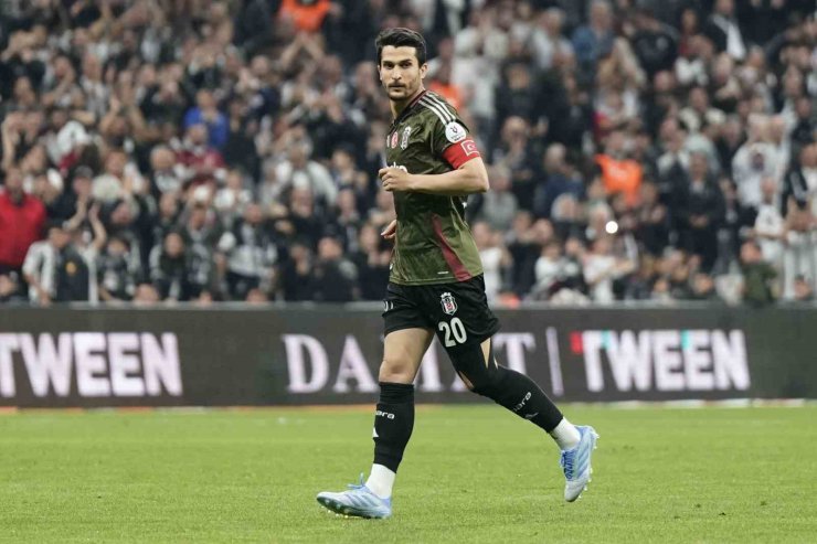 NECİP UYSAL 274 GÜN SONRA FORMASINA KAVUŞTU