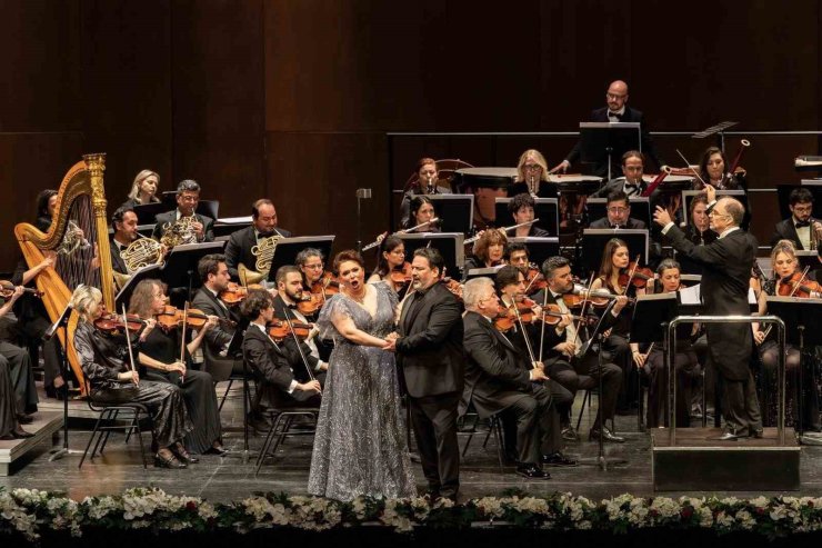 16. ULUSLARARASI İSTANBUL OPERA VE BALE FESTİVALİ BAŞLADI