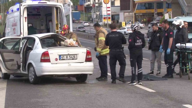 TUZLA’DA KONTROLDEN ÇIKAN OTOMOBİL TAKLA ATTI : 1 ÖLÜ