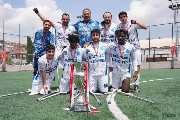 BAĞCILAR BELEDİYESİ AMPUTE FUTBOL TAKIMI SÜPER LİG’E YÜKSELDİ