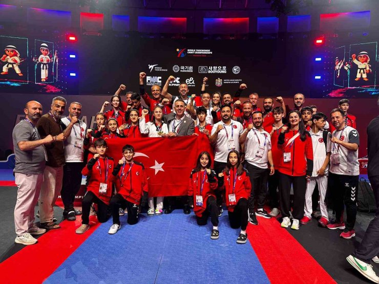 SENA YILMAZ, TAEKWONDODA DÜNYA ŞAMPİYONU