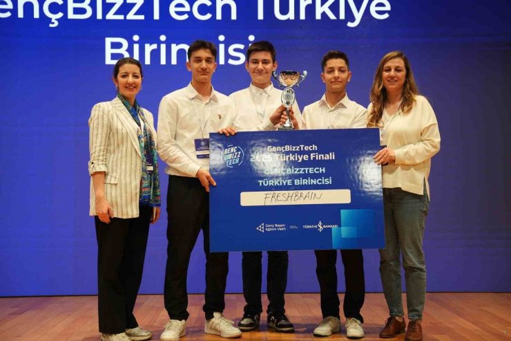 İŞ BANKASI VE GENÇ BAŞARI EĞİTİM VAKFI’NDAN GELECEĞİN GİRİŞİMCİLERİNE DESTEK