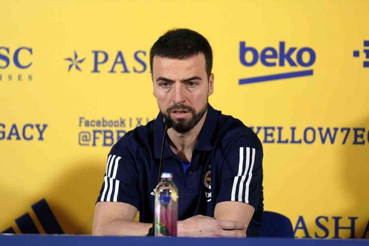 SARUNAS JASİKEVİCİUS: "BURADA OLABİLMEK BÜYÜK ŞANS"