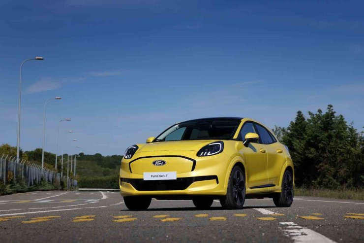 FORD TÜRKİYE, ELEKTRİKLİ YENİ BİNEK VE TİCARİ ARAÇLARINI TANITTI