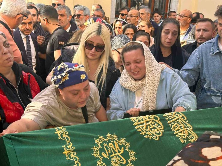 BALIK AYHAN SON YOLCULUĞUNA UĞURLANDI