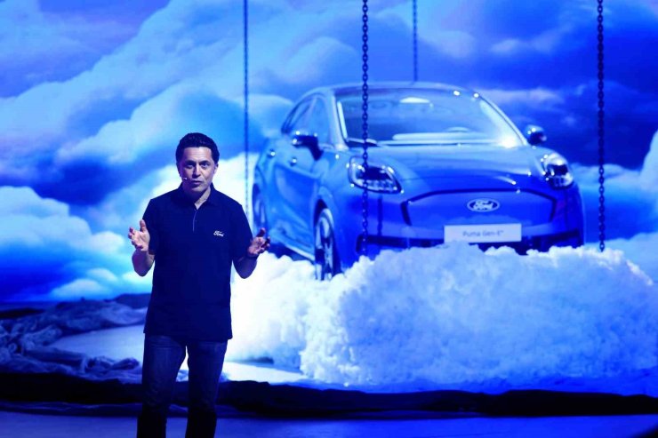 FORD TÜRKİYE, ELEKTRİKLİ YENİ BİNEK VE TİCARİ ARAÇLARINI TANITTI