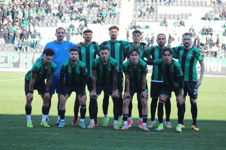 TÜRK FUTBOLUNUN KÖKLÜ TAKIMLARININ ÖNLEMEZ SERİ DÜŞÜŞÜ
