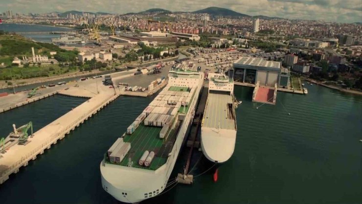 TÜRKİYE İLE İTALYA ARASINDA 10 BİNİNCİ RO-RO SEFERİ GERÇEKLEŞTİRİLDİ