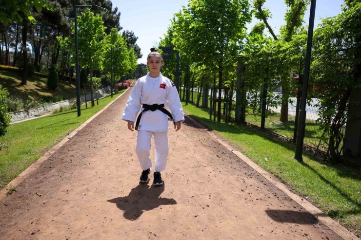 SEMANUR YÜKSEL OLİMPİYAT YOLUNDA EMİN ADIMLARLA İLERLİYOR