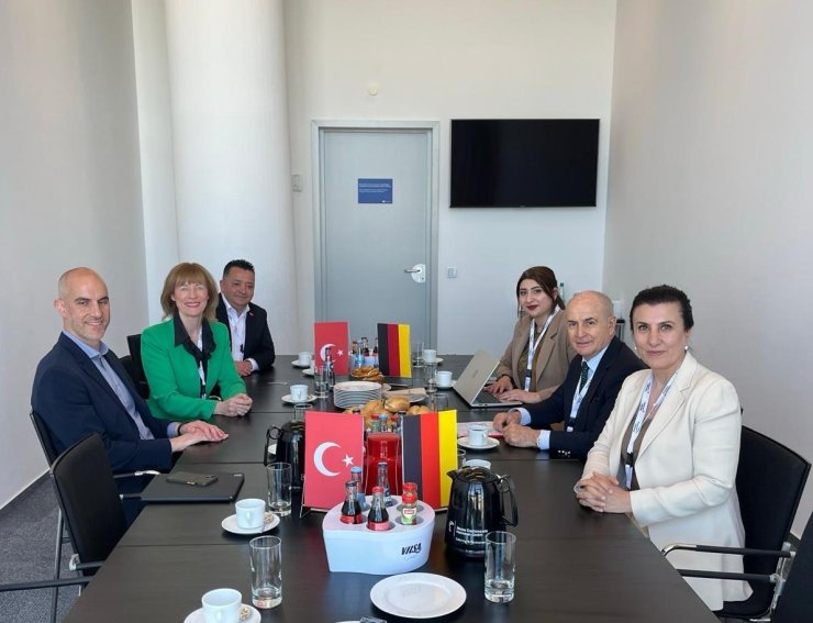 TÜRKİYE VE ALMANYA ARASINDA YEREL YÖNETİM İŞ BİRLİĞİ GÜÇLENİYOR