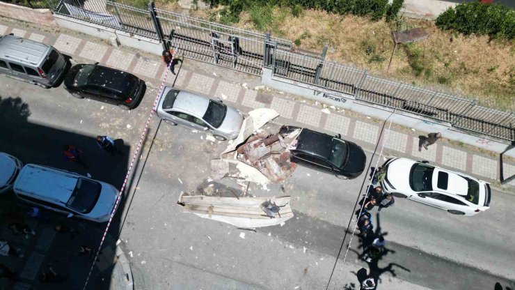 BAĞCILAR’DA KAÇAK ÜTÜ PAKET ATÖLYESİNDE BUHAR KAZANI PATLADI