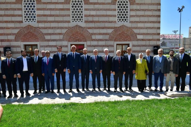 YEDİKULE HİSARI’NDA 13. FETİH KUPASI LANSMAN TOPLANTISI DÜZENLENDİ