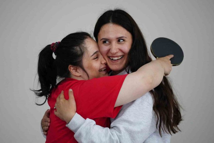 BEYLİKDÜZÜ’NÜN ÖZEL SPORCULARI TURNUVADA TER DÖKTÜ