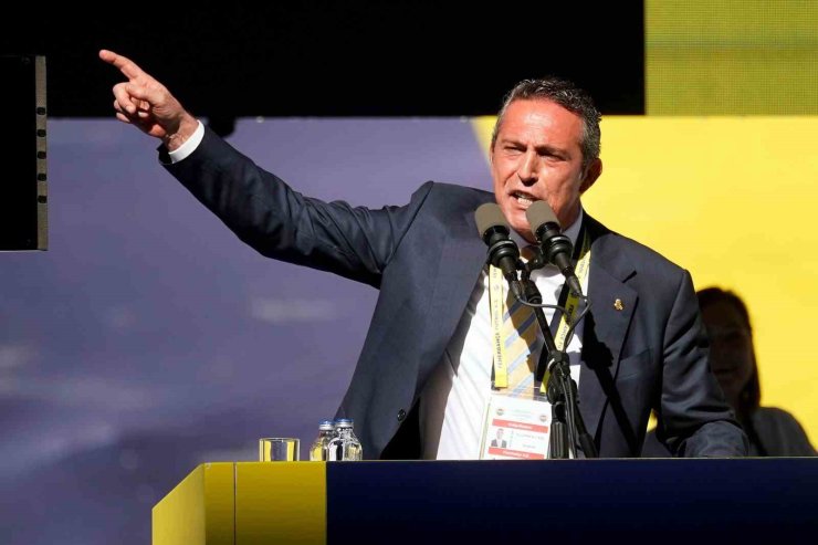 FENERBAHÇE OLAĞANÜSTÜ GENEL KURULA GİDİYOR!