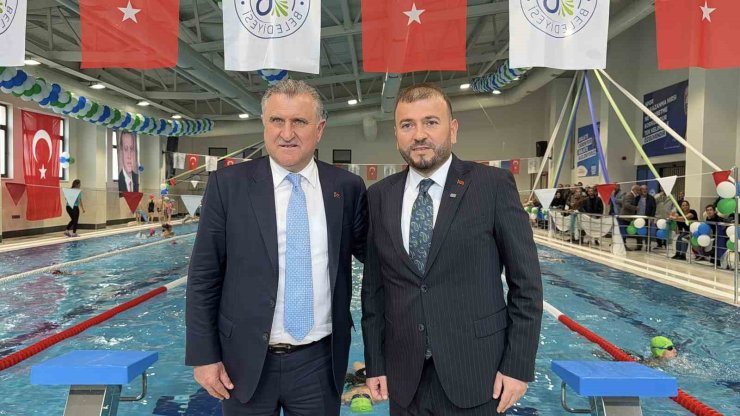 BAKAN BAK: "TÜRKİYE’DE SON 23 YILDA SPOR TESİSLERİ DEVRİMİ YAŞANMAKTADIR"