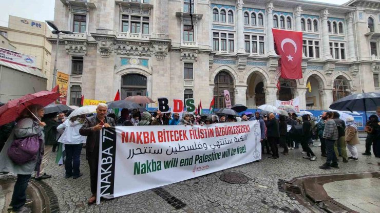 SİRKECİ’DE NAKBA’NIN 77. YILDÖNÜMÜ İÇİN EYLEM YAPILDI