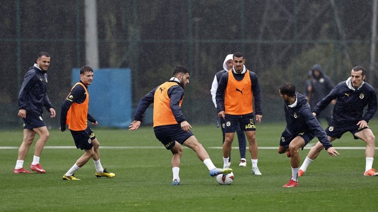 FENERBAHÇE, EYÜPSPOR MAÇI HAZIRLIKLARINI TAMAMLADI